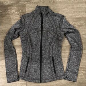 LULULEMON DEFINE JACKET🩶